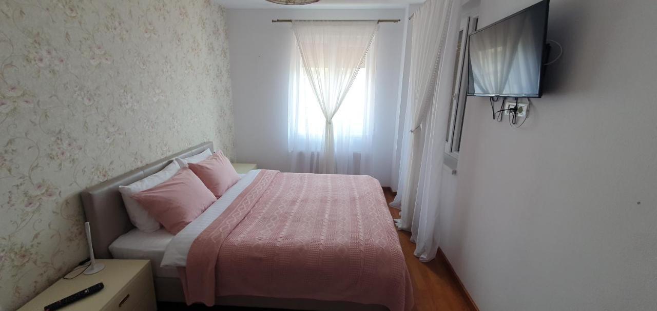 John'S Apartment Alba Iulia Dış mekan fotoğraf